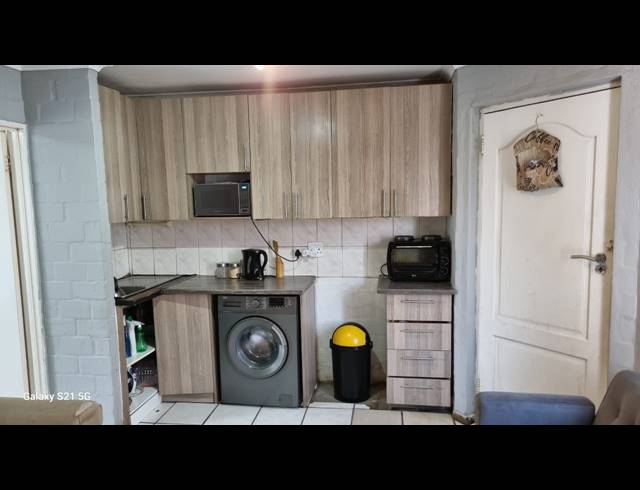 1 BEDROOM APARTMENT TO LET IN WEST RIDING